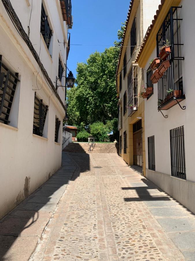 Apartamento Apartamento a estrenar a un minuto del Alcázar Córdoba Exterior foto