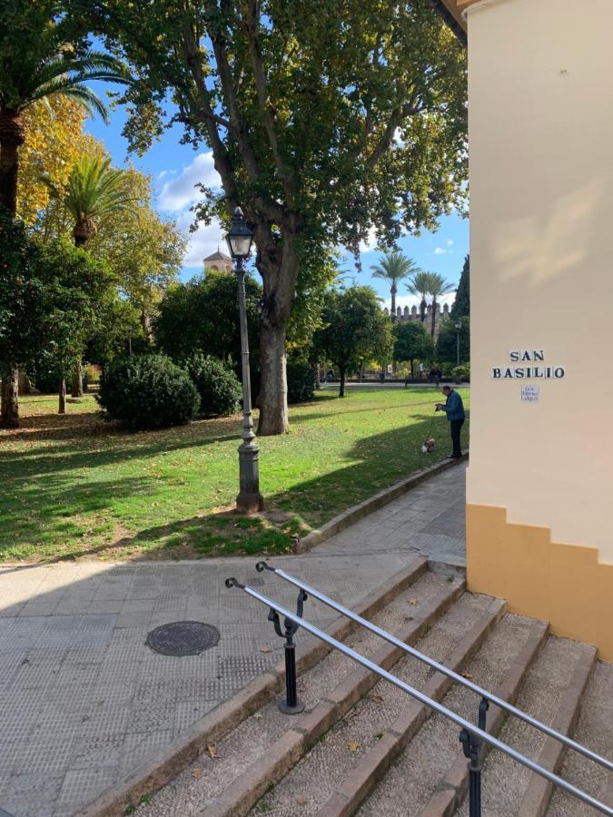 Apartamento Apartamento a estrenar a un minuto del Alcázar Córdoba Exterior foto